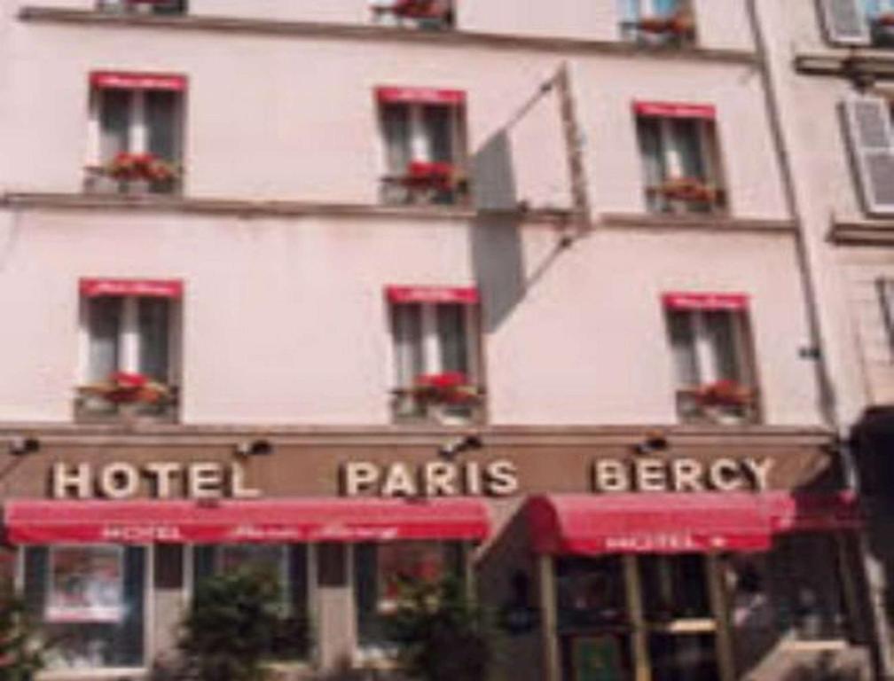 Hotel Paris Bercy Екстер'єр фото