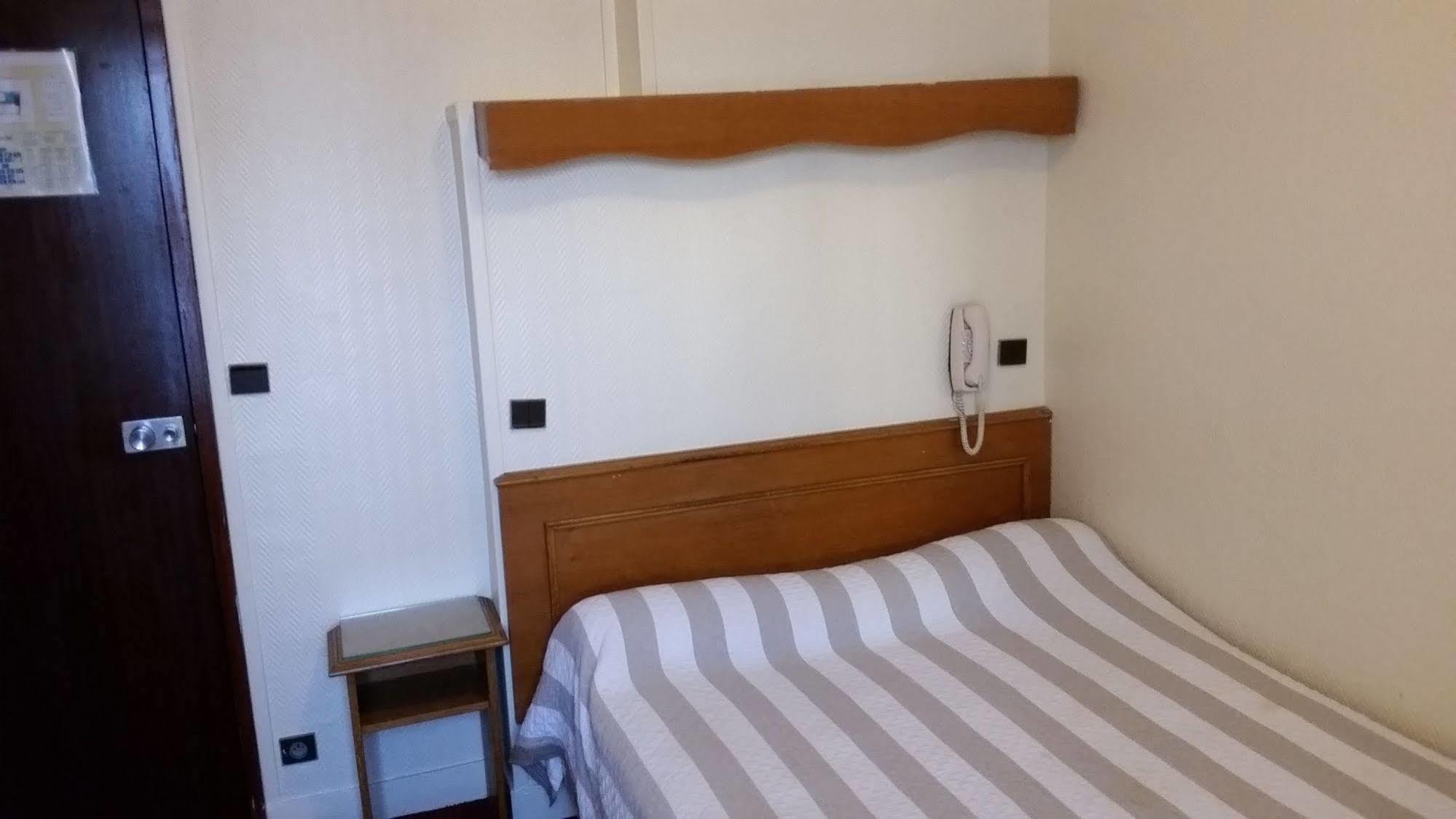 Hotel Paris Bercy Екстер'єр фото